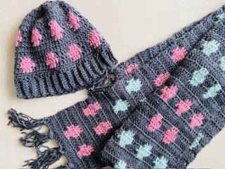 Crochet Scarf “Polka Dot”