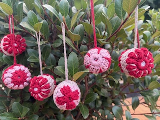 Crochet Christmas Tree Ornaments (Balls)